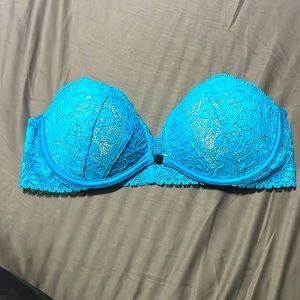 VS strapless bra
